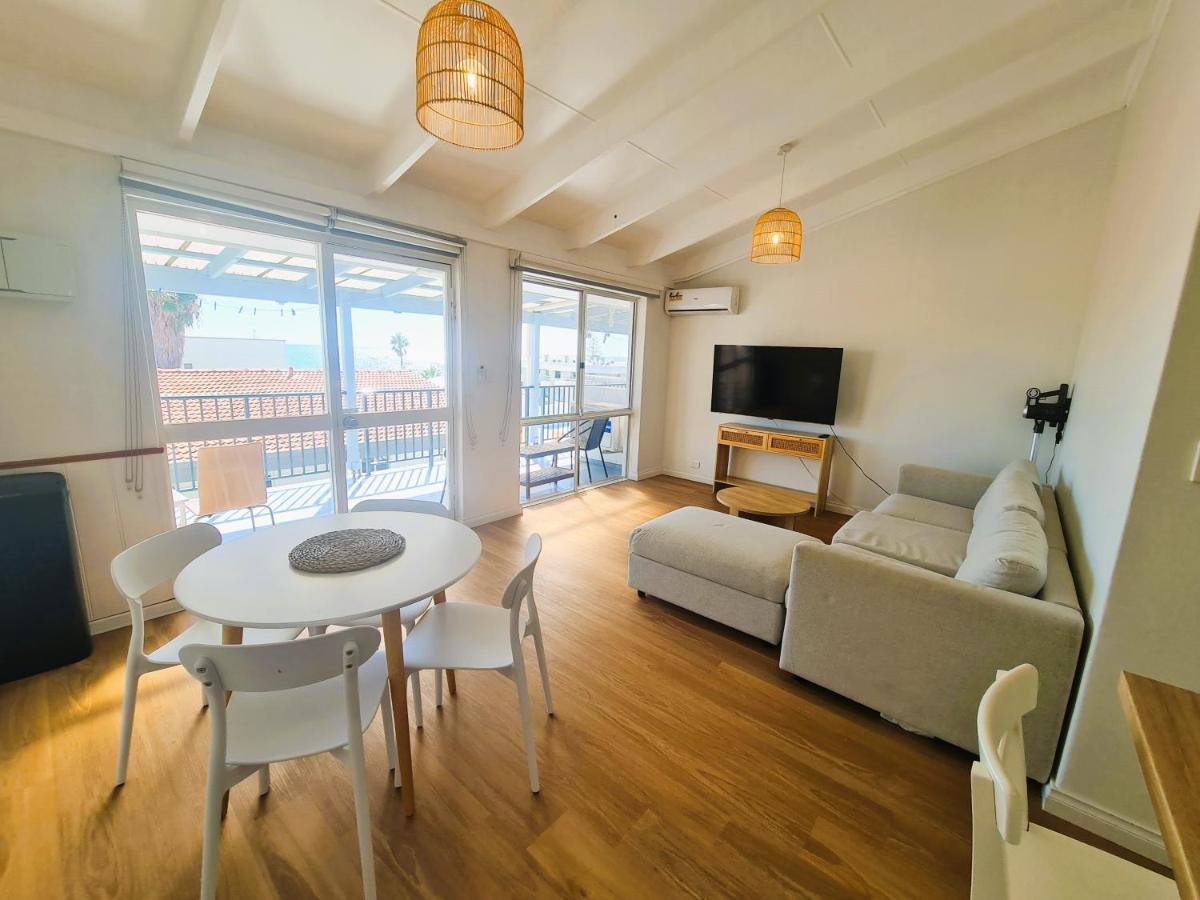 West Beach Lagoon 114 - Ocean Views West Perth エクステリア 写真