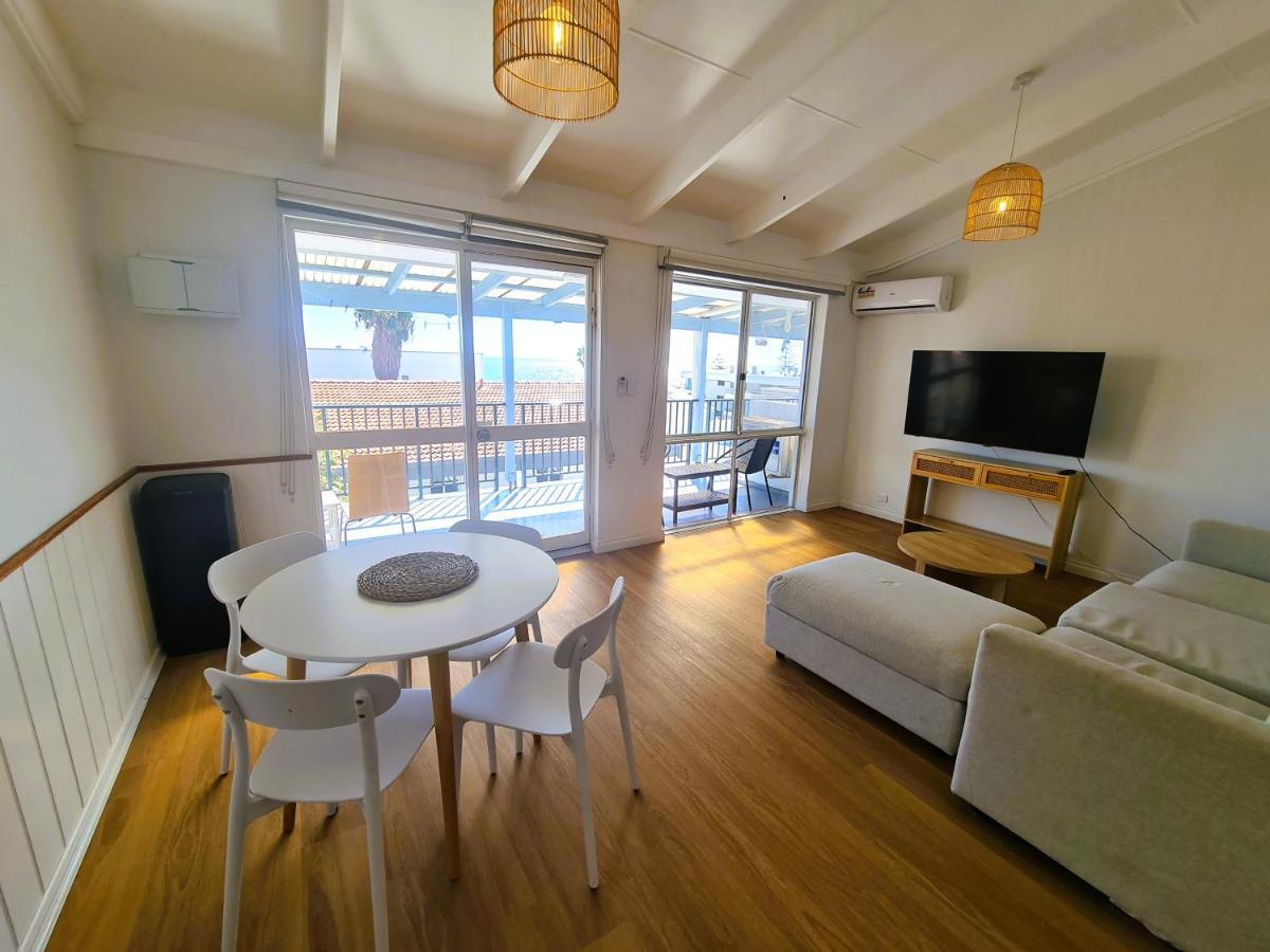 West Beach Lagoon 114 - Ocean Views West Perth エクステリア 写真