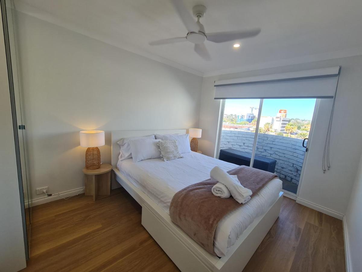 West Beach Lagoon 114 - Ocean Views West Perth エクステリア 写真