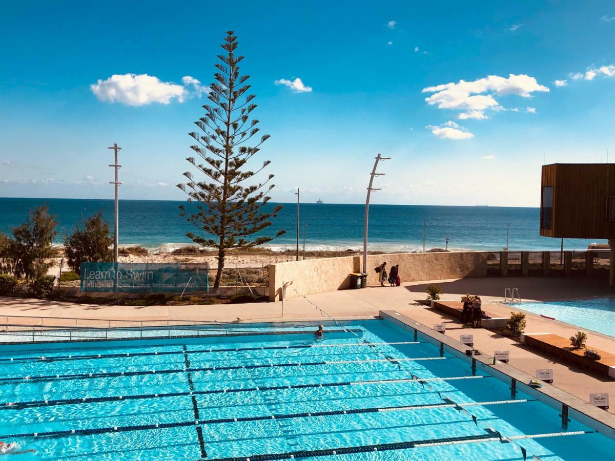 West Beach Lagoon 114 - Ocean Views West Perth エクステリア 写真